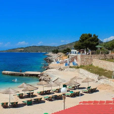 Artur Hotel 3*