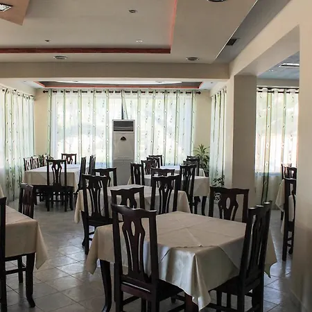 Artur Hotel